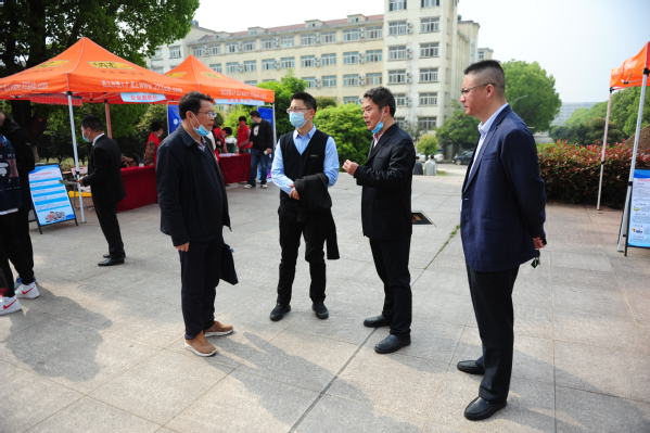 1618535005618002.jpg 1618535005618002.jpg